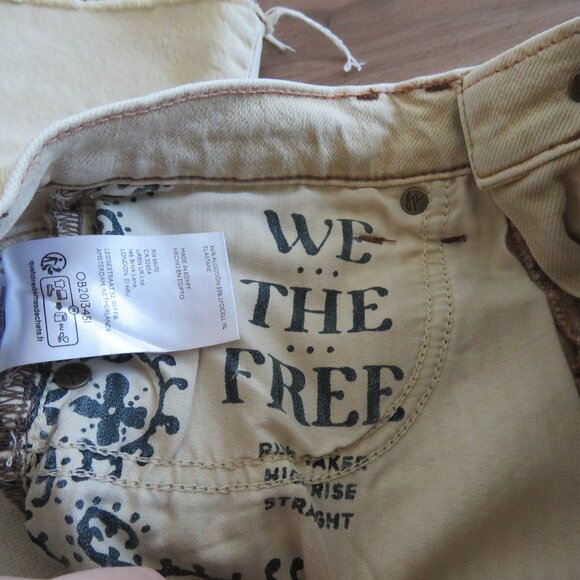 FREE PEOPLE WE THE FREE Risk Taker Mid Rise Jeans in Ecru Neutral Boho - Size 26 - Picture 16 of 16